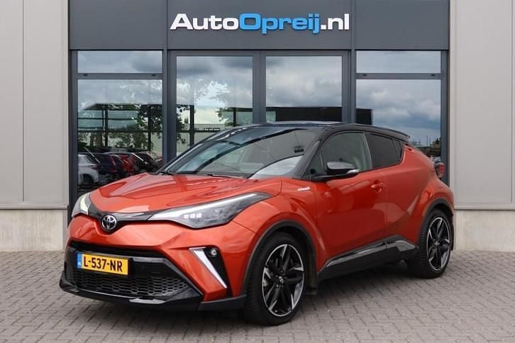 Occasion Toyota C-HR Sport 153 PK (112 kW) 2021 Oranje, metallic lak SUV