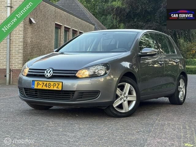 Grijs Gebruikt 2009 VW Golf VI Highline Hatchback | € 4.999 (Eerlijke prijs) - Afbeelding 1/4