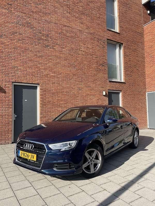 Blauw Gebruikt 2020 Audi A3 Proline Sedan | € 13.490 (Super prijs) - Afbeelding 1/4
