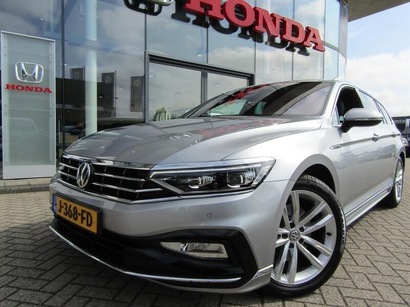 Grijs Gebruikt 2020 VW Passat Business Stationwagen | € 30.950 (Eerlijke prijs) - Afbeelding 1/4