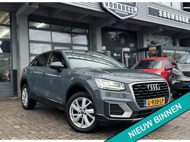 Grijs Occasion 2019 Audi Q2 SUV | € 20.499 (Eerlijke prijs) - Afbeelding 1/4