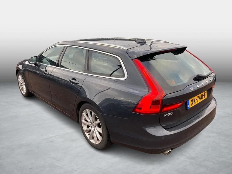 Occasion Volvo V90 Momentum 191 PK (140 kW) 2019 Grijs Stationwagen