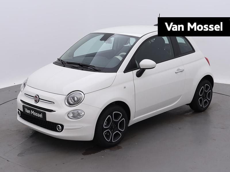 Wit Occasion 2022 Fiat 500 Club Hatchback | € 12.440 (Goede deal) - Afbeelding 1/4