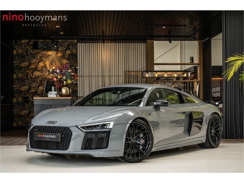 Grijs Gebruikt 2016 Audi R8 Coupé Coupé | € 144.950 (Eerlijke prijs) - Afbeelding 1/4