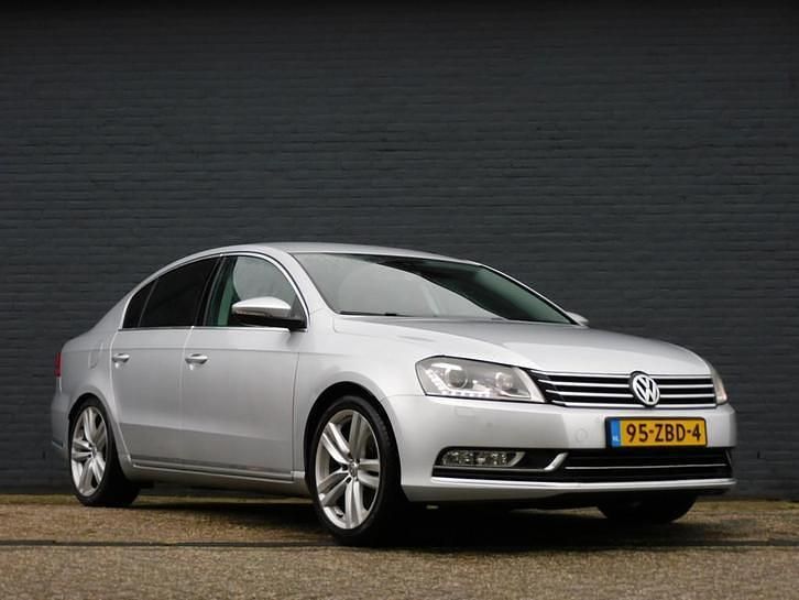 Occasion VW Passat Highline 160 PK (117 kW) 2012