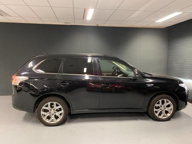 Occasion Mitsubishi Outlander Instyle 121 PK (88 kW) 2013 Zwart SUV