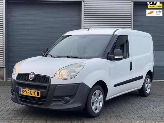 Overige Gebruikt 2011 Fiat Doblò MPV | € 2.450 (Goede deal) - Afbeelding 1/4