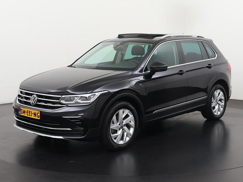 Occasion VW Tiguan Elegance 245 PK (180 kW) 2022 Zwart SUV