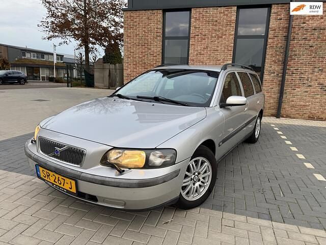 Grijs Gebruikt 2004 Volvo V70 Stationwagen | € 2.450 (Goede deal) - Afbeelding 1/4