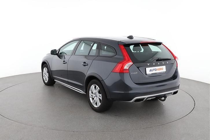 Occasion Volvo V60 CC Momentum 245 PK (180 kW) 2017 Grijs Stationwagen