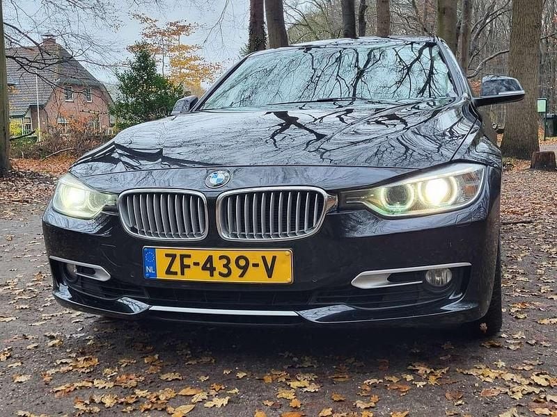 Occasion 2014 BMW 330 Stationwagen | € 11.950 (Eerlijke prijs) - Afbeelding 1/4