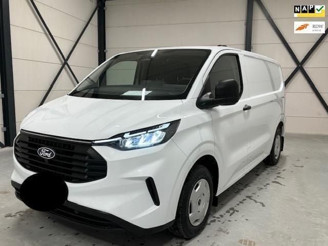 Wit Nieuw 2024 Ford Transit Custom Trend Van | € 30.900 (Goede deal) - Afbeelding 1/4