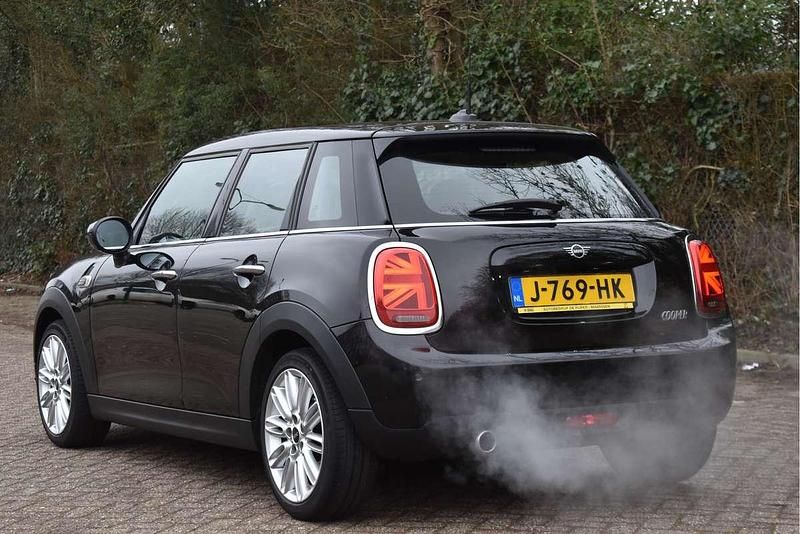 Occasion Mini Cooper Chili 136 PK (100 kW) 2019 Zwart Hatchback
