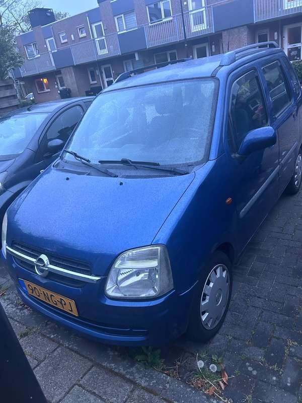 Blauw Gebruikt 2003 Opel Agila Color Edition MPV | € 699 (Goede deal) - Afbeelding 1/4