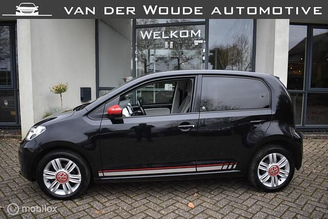 Zwart Gebruikt 2019 VW up! Beats Hatchback | € 8.999 (Iets duurder) - Afbeelding 1/4