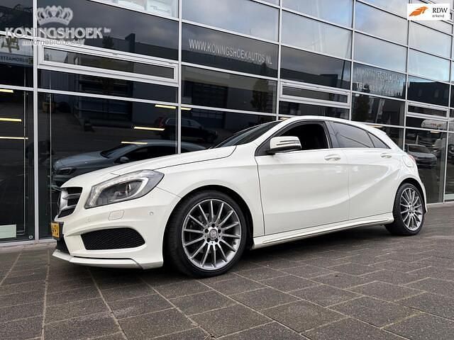 Wit Gebruikt 2013 Mercedes A200 Prestige Hatchback | € 12.950 (Eerlijke prijs) - Afbeelding 1/4