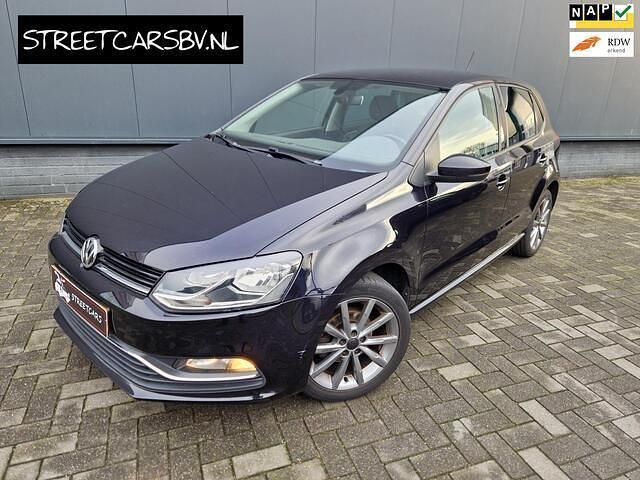 Zwart Gebruikt 2014 VW Polo Edition Hatchback | € 7.950 (Eerlijke prijs) - Afbeelding 1/4