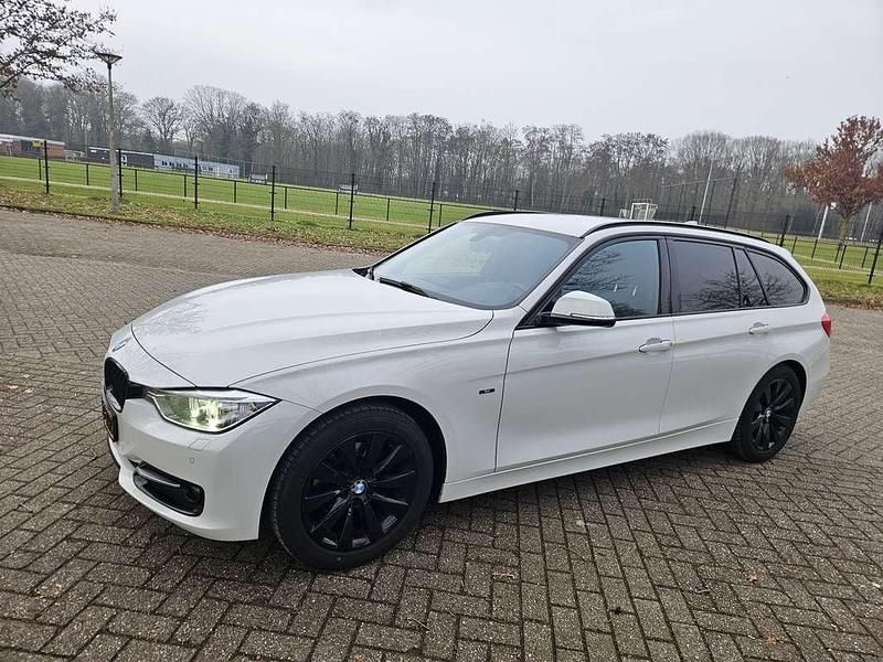 Occasion BMW 316 Sport Line 136 PK (100 kW) 2013 Wit Stationwagen