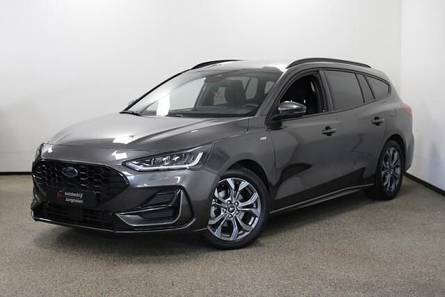 Grijs Gebruikt 2024 Ford Focus ST-Line Stationwagen | € 23.750 (Eerlijke prijs) - Afbeelding 1/4