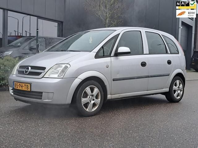 Grijs Occasion 2004 Opel Meriva MPV | € 750 (Goede deal) - Afbeelding 1/4