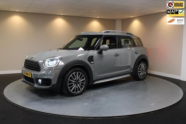 Grijs Gebruikt 2018 Mini Cooper Countryman Pepper SUV | € 20.940 (Eerlijke prijs) - Afbeelding 1/4