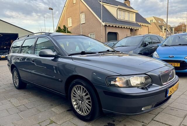 Occasion Volvo V70 210 PK (154 kW) 2003 Grijs (metallic) Stationwagen