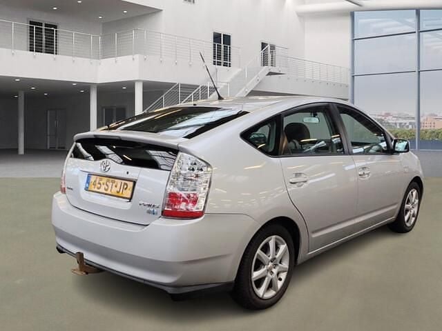 Occasion Toyota Prius 78 PK (57 kW) 2006 Grijs Hatchback