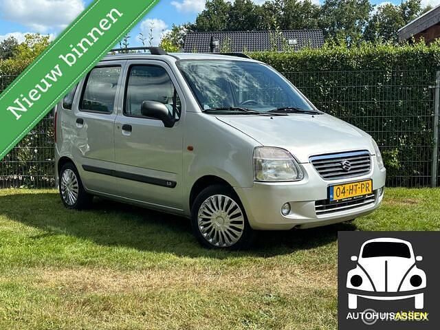 Grijs Gebruikt 2001 Suzuki Wagon R Hatchback | € 1.399 (Eerlijke prijs) - Afbeelding 1/4