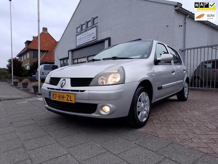 Gebruikt 2005 Renault Clio II | € 799 (Goede deal) - Afbeelding 1/1