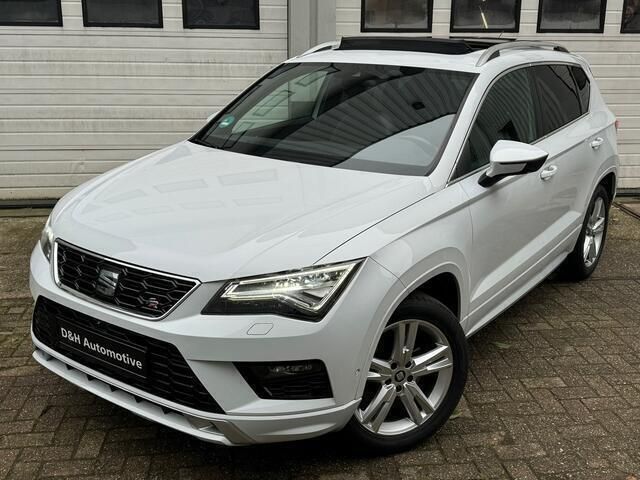 Wit, metallic lak Gebruikt 2017 Seat Ateca 4Drive SUV | € 22.900 (Eerlijke prijs) - Afbeelding 1/4