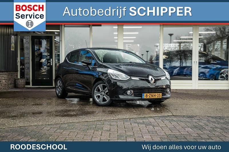 Zwart Gebruikt 2015 Renault Clio IV Night&Day Hatchback | € 6.950 (Eerlijke prijs) - Afbeelding 1/4