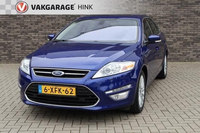 Blauw Gebruikt 2014 Ford Mondeo Platinum Hatchback | € 10.950 (Eerlijke prijs) - Afbeelding 1/4