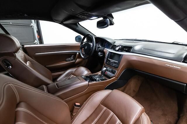 Wit Gebruikt 2011 Maserati GranCabrio Cabriolet | € 58.950 - Afbeelding 1/4