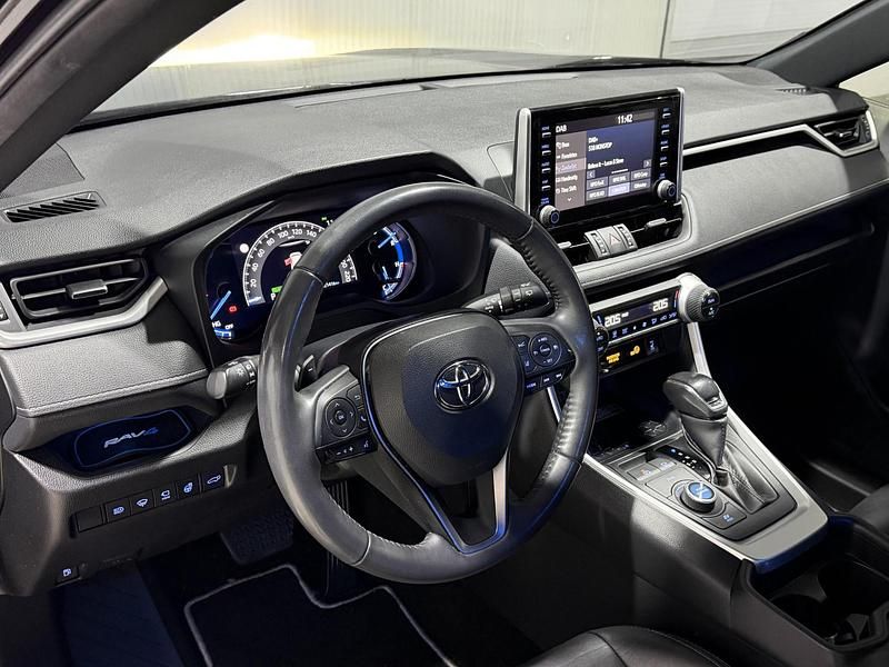 Occasion Toyota RAV4 Hybrid Edition 222 PK (163 kW) 2021 Zwart SUV
