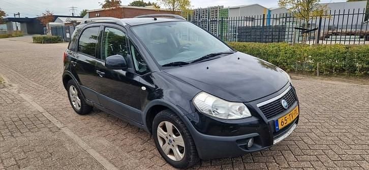 Gebruikt 2007 Fiat Sedici SUV | € 1.299 (Goede deal) - Afbeelding 1/4