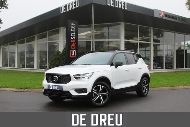 Wit Gebruikt 2020 Volvo XC40 R-Design SUV | € 31.995 (Iets duurder) - Afbeelding 1/4