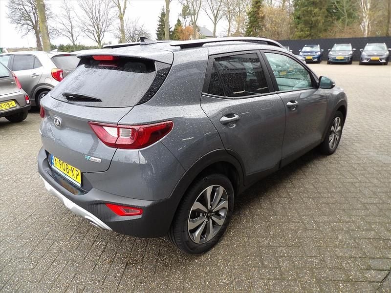 Occasion Kia Stonic Turbo 99 PK (72 kW) 2021 Grijs SUV
