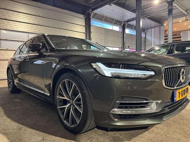 Occasion Volvo V90 Inscription 303 PK (222 kW) 2020 Grijs (metallic) Stationwagen