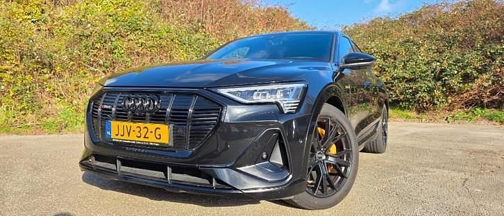 Gebruikt 2022 Audi e-tron SUV | € 47.999 - Afbeelding 1/4