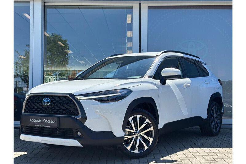 Gebruikt 2024 Toyota Corolla Cross Edition SUV | € 39.799 (Duur) - Afbeelding 1/1