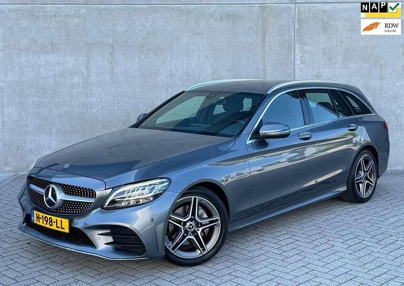 Grijs Gebruikt 2020 Mercedes C160 Business Coupé | € 21.990 (Goede deal) - Afbeelding 1/4