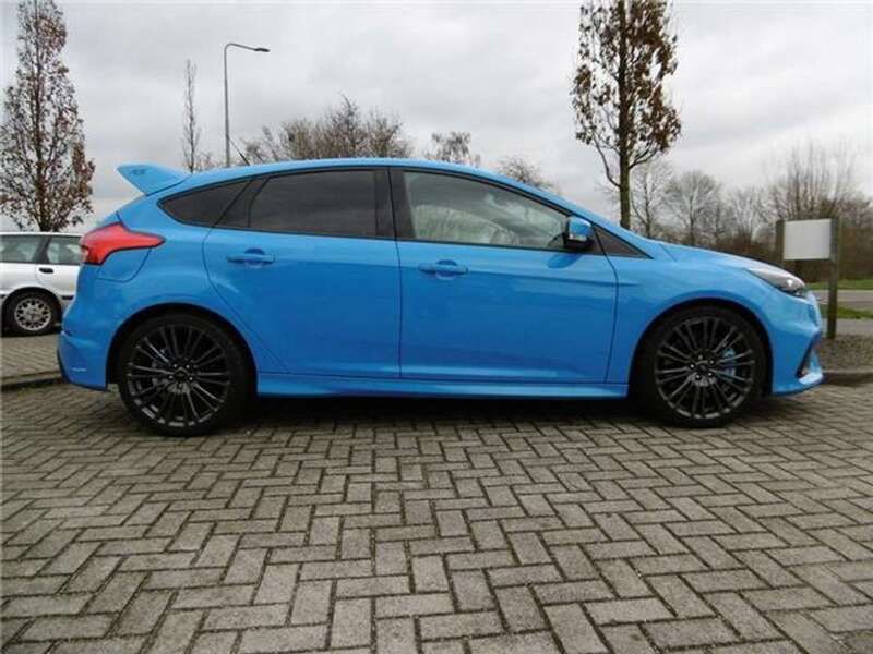 Blauw Gebruikt 2016 Ford Focus RS Sedan | € 36.900 (Iets duurder) - Afbeelding 1/4