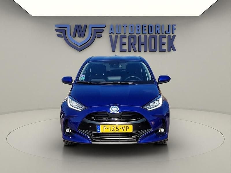 Occasion Toyota Yaris Hybrid 2022 Blauw (metallic) Hatchback