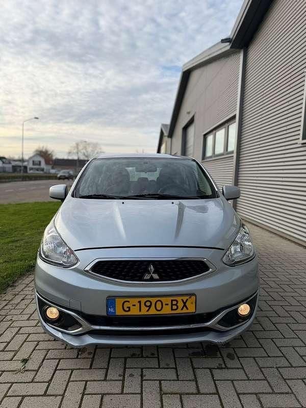 Occasion Mitsubishi Space Star 71 PK (52 kW) 2019 Grijs Hatchback