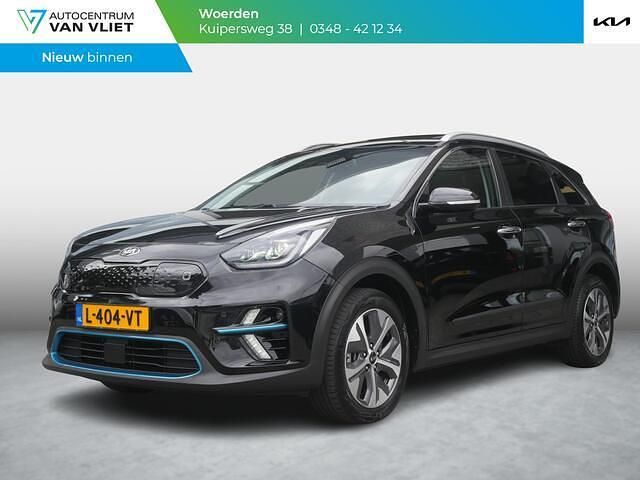 Zwart Gebruikt 2021 Kia e-Niro SUV | € 23.890 (Super prijs) - Afbeelding 1/4