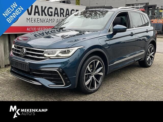 Blauw Occasion 2023 VW Tiguan Business+ SUV | € 40.750 (Eerlijke prijs) - Afbeelding 1/4