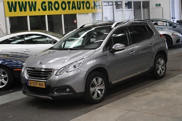 Grijs Gebruikt 2015 Peugeot 2008 Allure SUV | € 6.944 (Super prijs) - Afbeelding 1/4