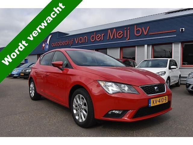 Rood Gebruikt 2017 Seat Leon Style Hatchback | € 10.999 (Goede deal) - Afbeelding 1/4
