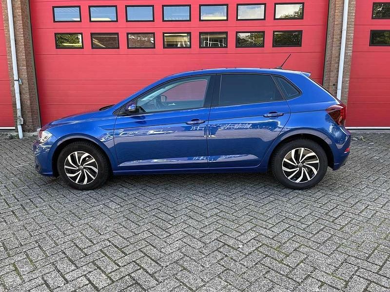 Blauw Gebruikt 2023 VW Polo GT Hatchback | € 20.600 (Goede deal) - Afbeelding 1/4