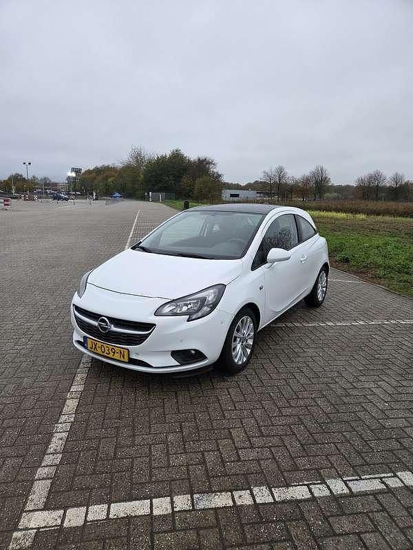 Gebruikt 2016 Opel Corsa Active Sedan | € 5.250 (Goede deal) - Afbeelding 1/4
